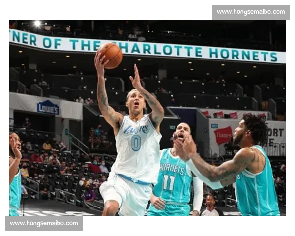 东部黑马魔术：新星三叉戟能否叩关总决赛？